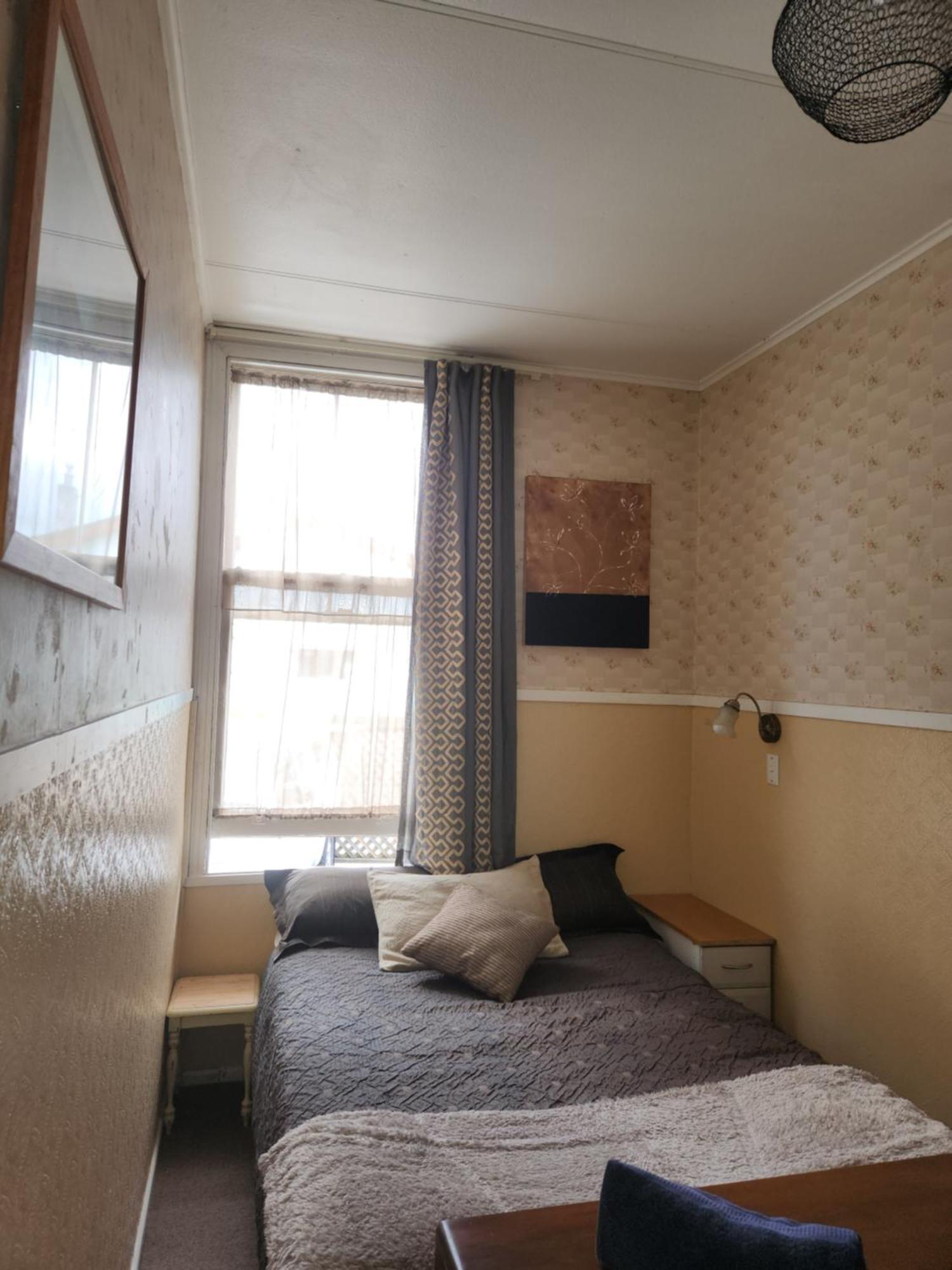 Quirky Villa Homestay Уонгануи Экстерьер фото